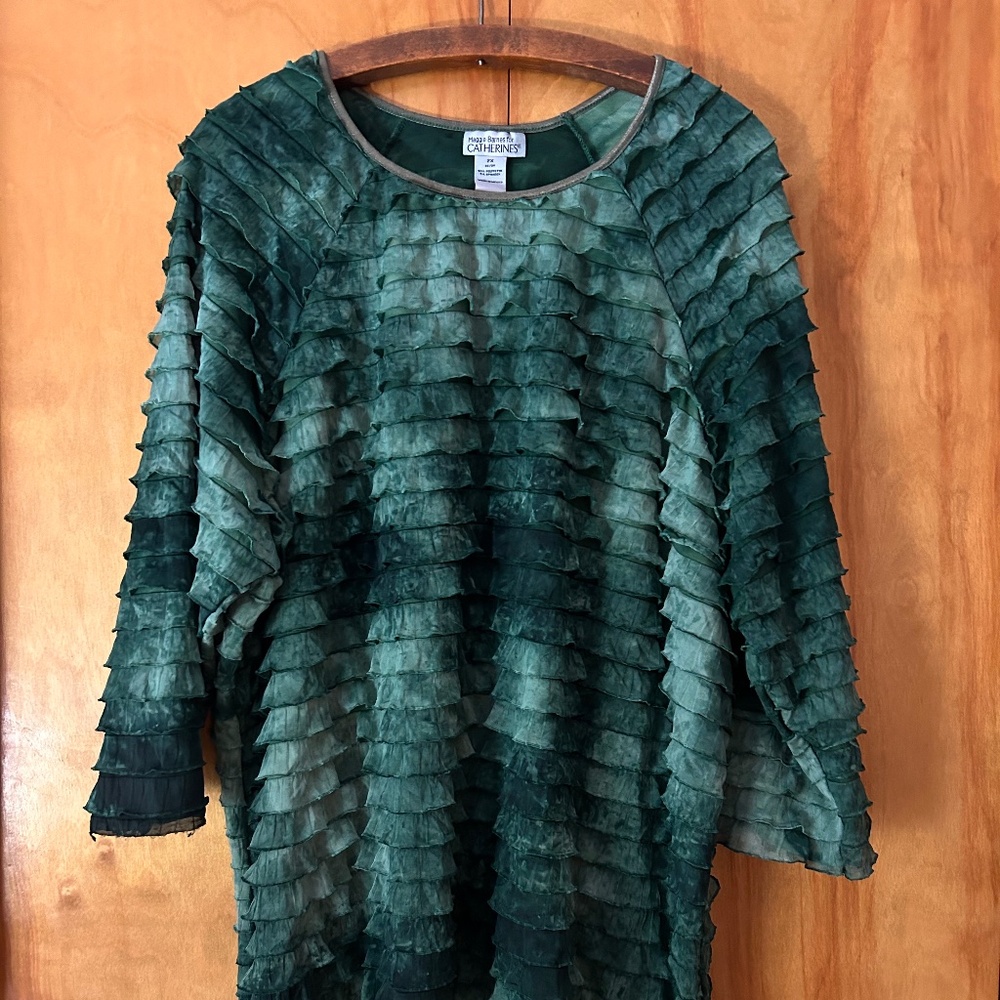 Maggie Barnes for Catherines Green Tie Dye Ruffle Tunic Top 2X Goth‎ Whimsigoth